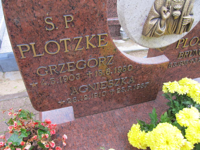 Agnieszka Plotzke 1910 Linia Gmina - Grobonet - Wyszukiwarka osób pochowanych